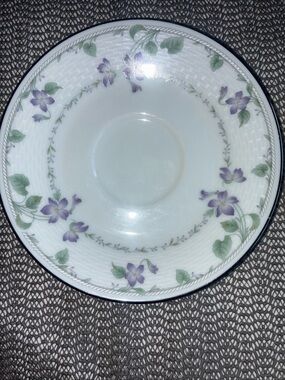 Noritake – #4100 Morning Poem- Purple Floral Porcelain Saucer with Green Leaves